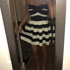 Fitted tube top dress!